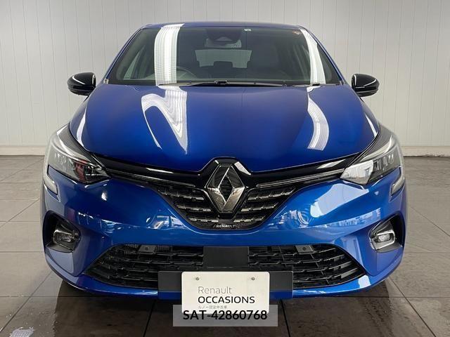 Renault LUTECIA 2022-06 317013-11