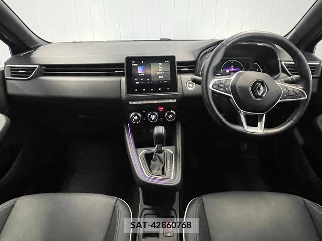 Renault LUTECIA 2022-06 317013-9