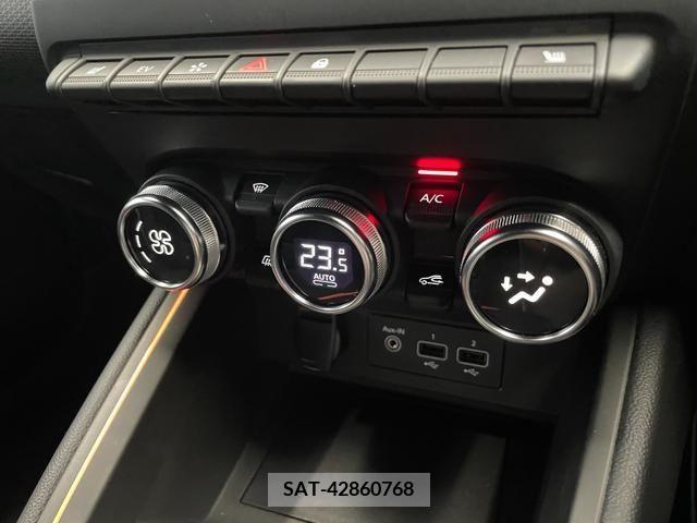 Renault LUTECIA 2022-06 317013-8