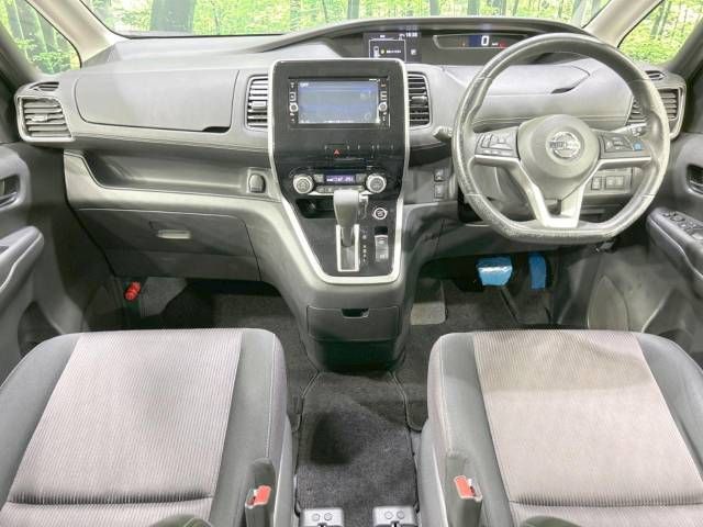 Nissan SERENA 2017-02 9630-1