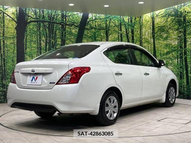 Nissan LATIO 2016-05 274679-16