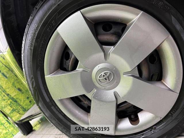 Toyota SIENTA 2011-06 253058-13