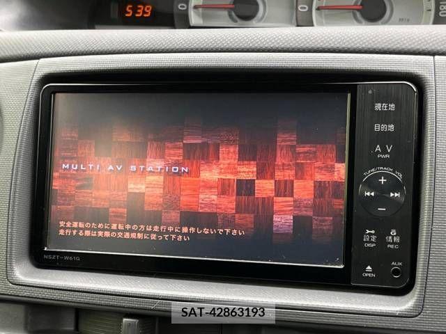 Toyota SIENTA 2011-06 253058-2