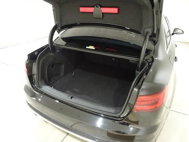 Audi S4 2018-01 10299-15