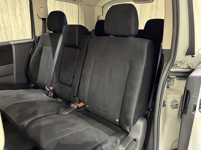 Mitsubishi DELICA D5 2016-06 9931-18