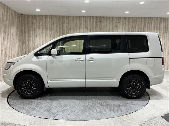 Mitsubishi DELICA D5 2016-06 9931-7