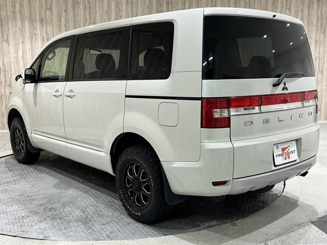 Mitsubishi DELICA D5 2016-06 9931-6