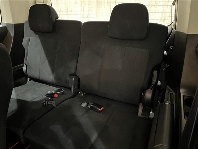 Mitsubishi DELICA D5 2016-06 9931-19