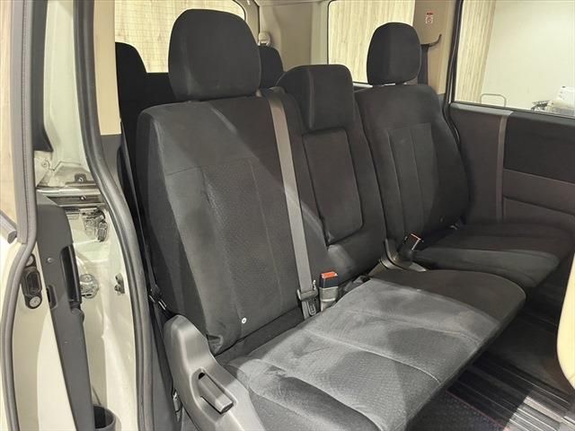 Mitsubishi DELICA D5 2016-06 9931-15