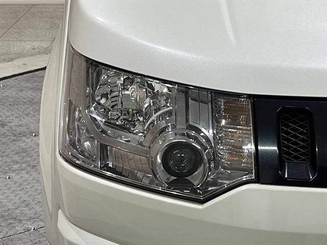 Mitsubishi DELICA D5 2016-06 9931-11