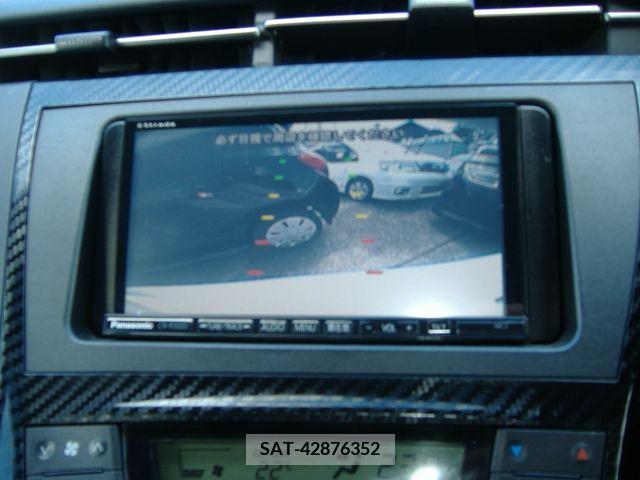 Toyota PRIUS 2013-10 322141-5