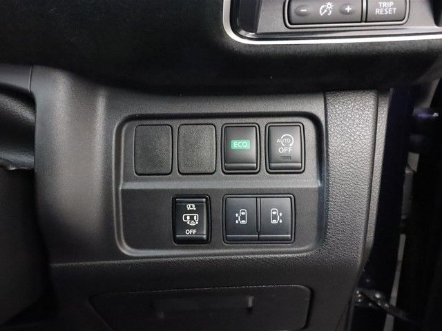 Nissan SERENA 2018-03 195058-11