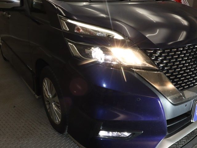 Nissan SERENA 2018-03 195058-19
