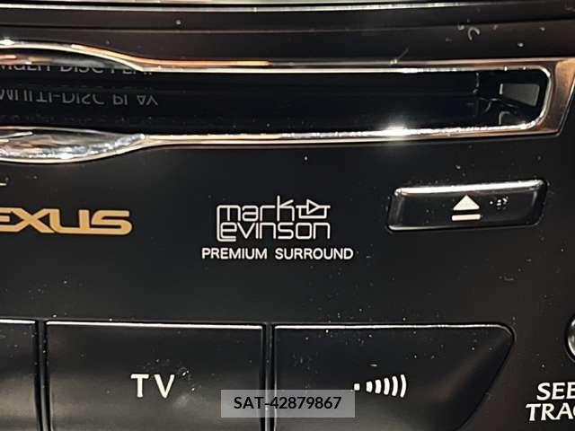 Lexus IS F 2009-12 353973-5