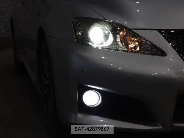 Lexus IS F 2009-12 353973-13