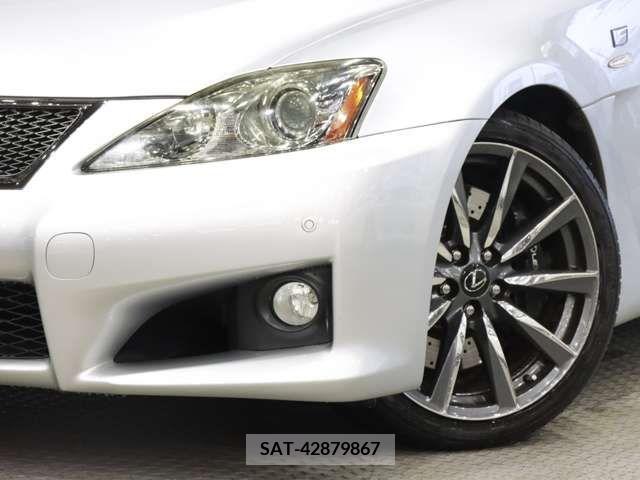 Lexus IS F 2009-12 353973-15