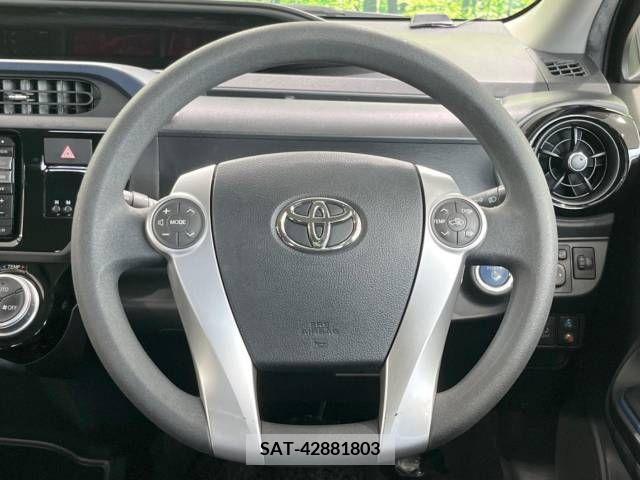 Toyota AQUA 2015-05 348309-10