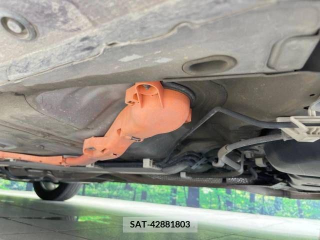 Toyota AQUA 2015-05 348309-19