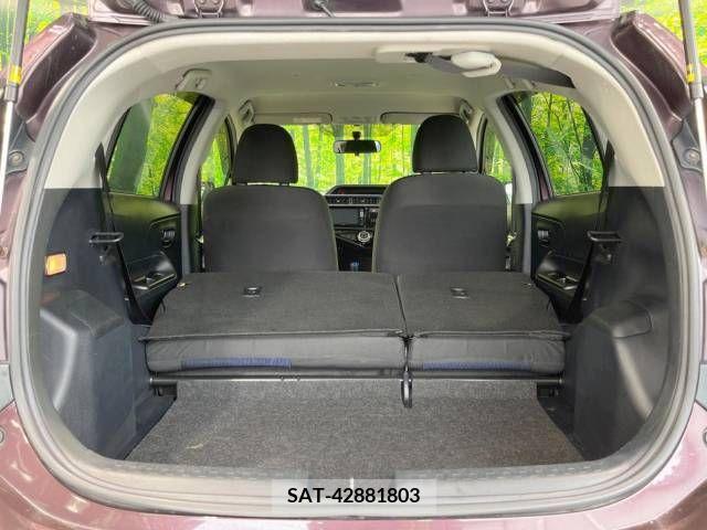 Toyota AQUA 2015-05 348309-9