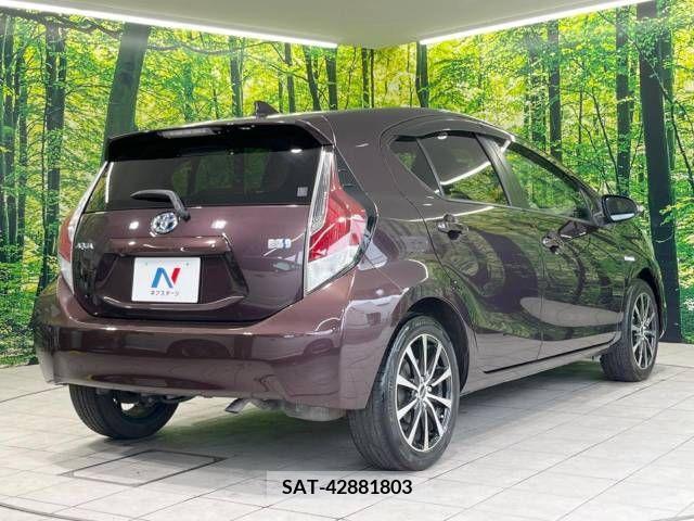 Toyota AQUA 2015-05 348309-16