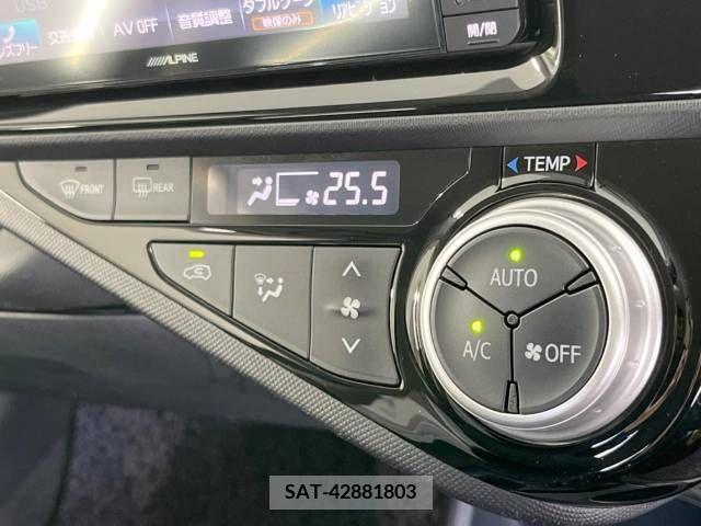 Toyota AQUA 2015-05 348309-5