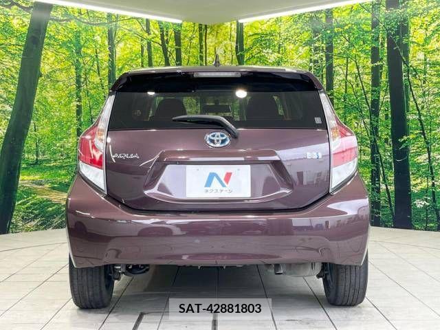 Toyota AQUA 2015-05 348309-14