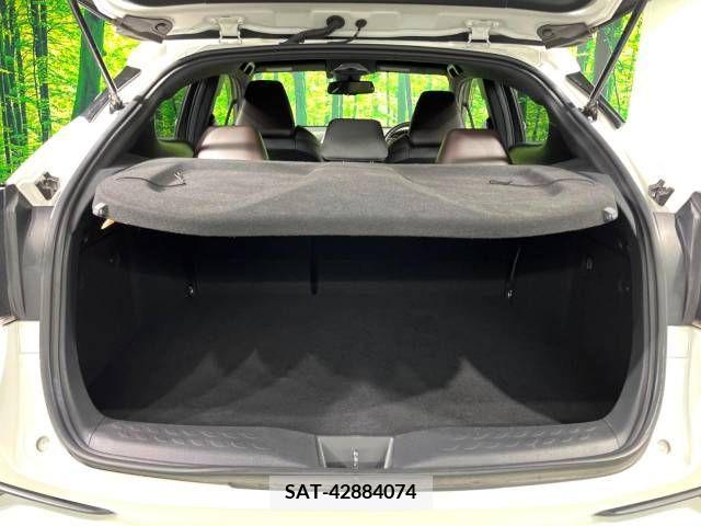 Toyota C-HR 2018-03 357850-10