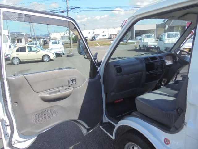 Mazda BONGO TRUCK 2013-04 14272-4