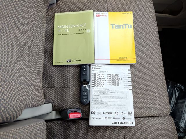 Daihatsu TANTO 2018-12 7483-16
