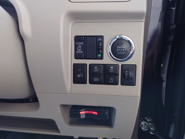 Daihatsu TANTO 2018-12 7483-9
