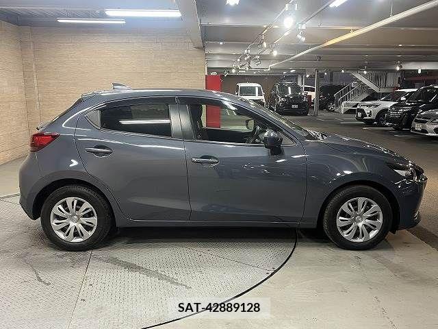 Mazda MAZDA2 2021-04 213095-17