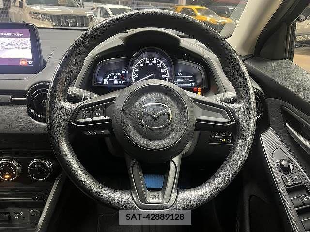 Mazda MAZDA2 2021-04 213095-12