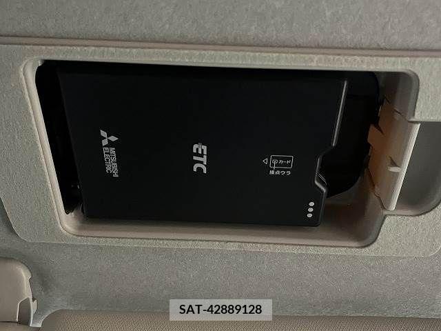Mazda MAZDA2 2021-04 213095-6