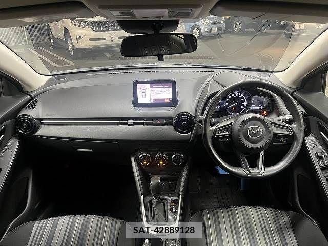 Mazda MAZDA2 2021-04 213095-1