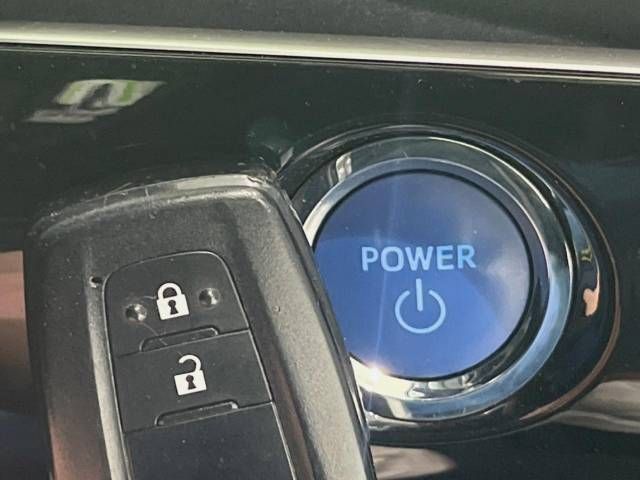 Toyota PRIUS 2017-12 20663-5