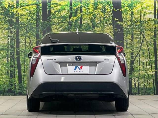 Toyota PRIUS 2017-12 20663-15