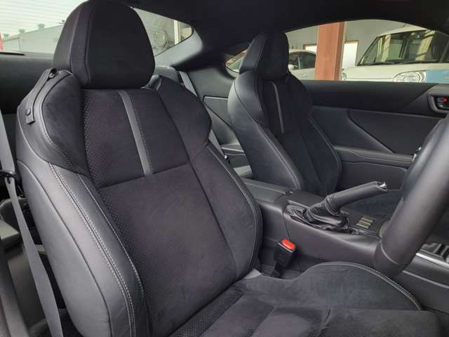 Toyota 86 2022-06 8530-6