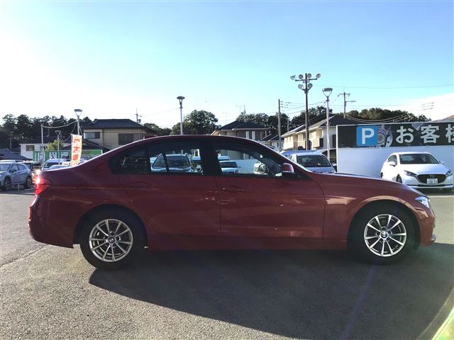 Bmw 3 SERIES 2016-04 13847-7