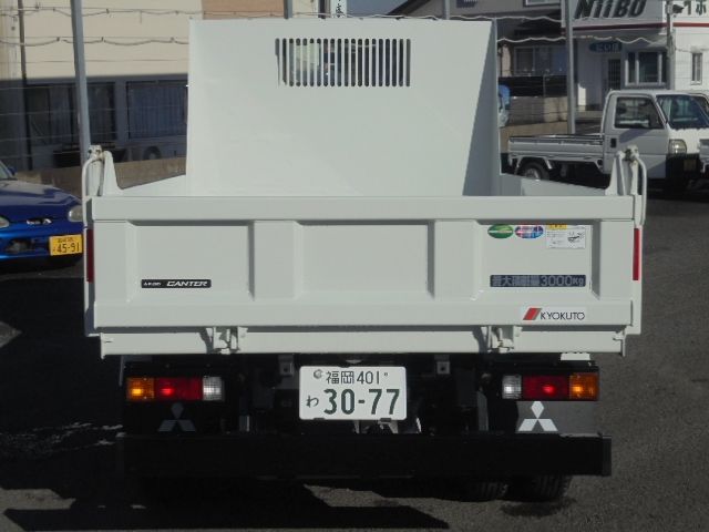 Mitsubishi CANTER 2023-03 7306-25