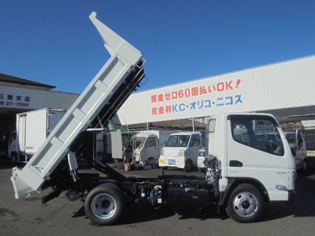 Mitsubishi CANTER 2023-03 7306-28