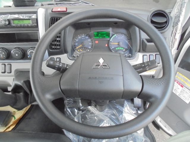 Mitsubishi CANTER 2023-03 7306-1