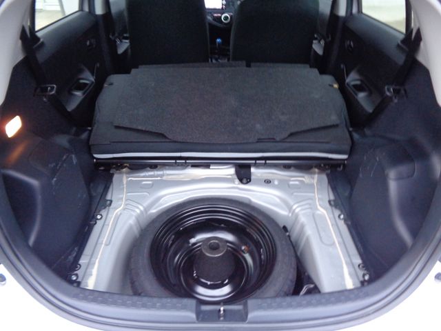 Toyota AQUA 2018-11 189867-14