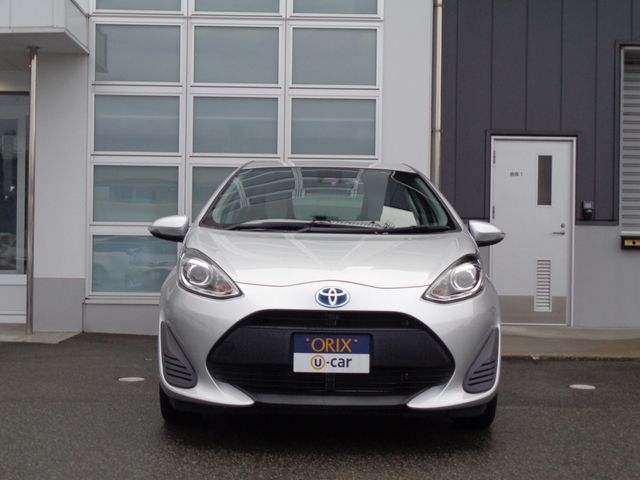 Toyota AQUA 2018-11 189867-17