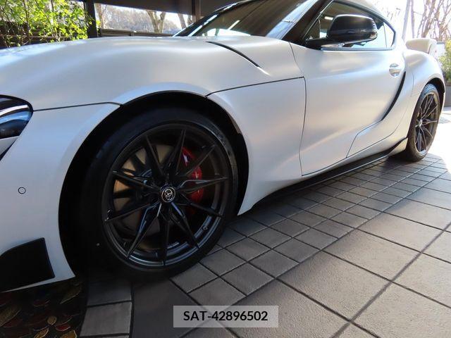 Toyota SUPRA 2022-12 211805-11