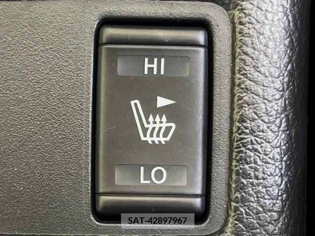Nissan X-TRAIL HYBRID 2016-07 338848-6