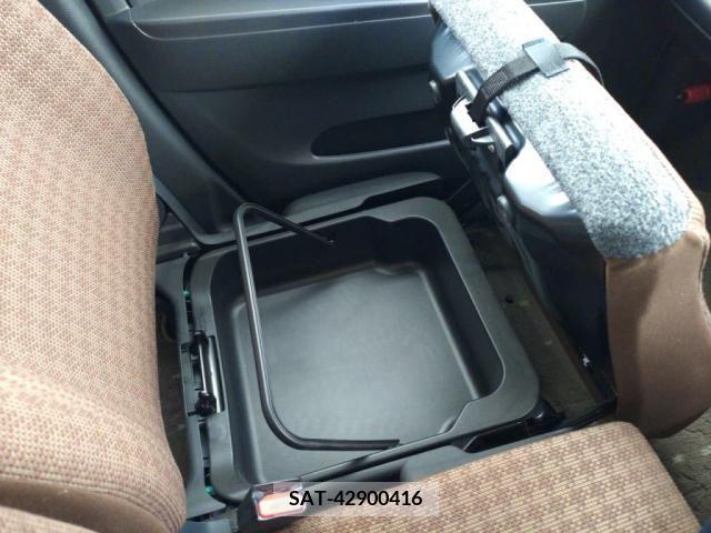Nissan MOCO 2011-08 324524-18
