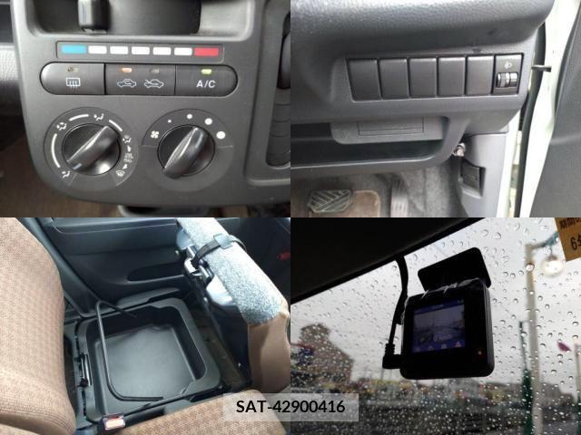 Nissan MOCO 2011-08 324524-5