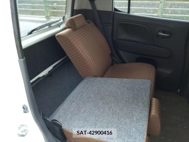 Nissan MOCO 2011-08 324524-23