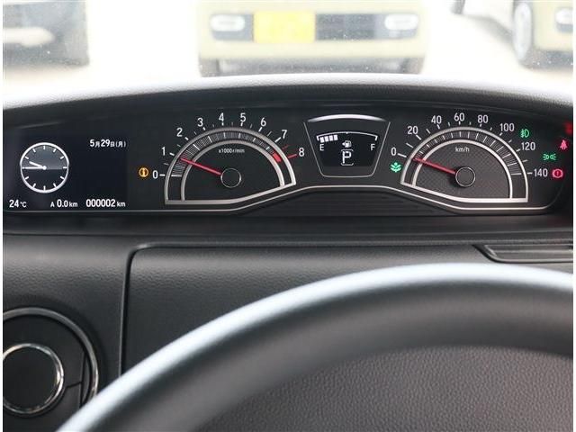 Honda N BOX CUSTOM 2023-05 190348-4