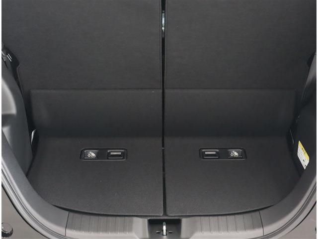 Honda N BOX CUSTOM 2023-05 190348-16